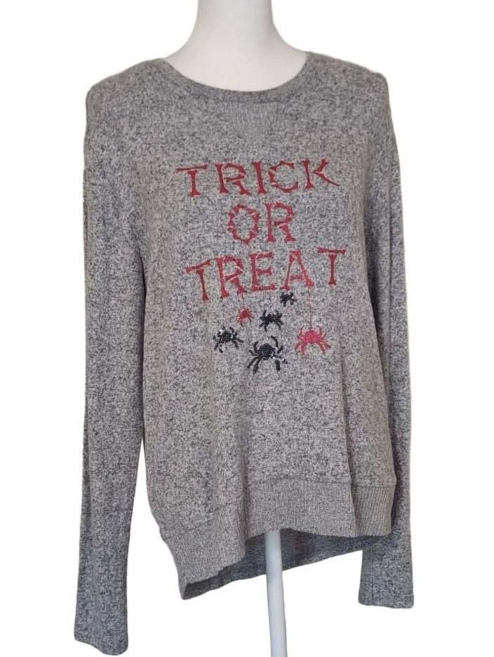 Spooky Halloween Sweater,Trick or Treat with Red Bones, Sequin Spider Gray Sz. L